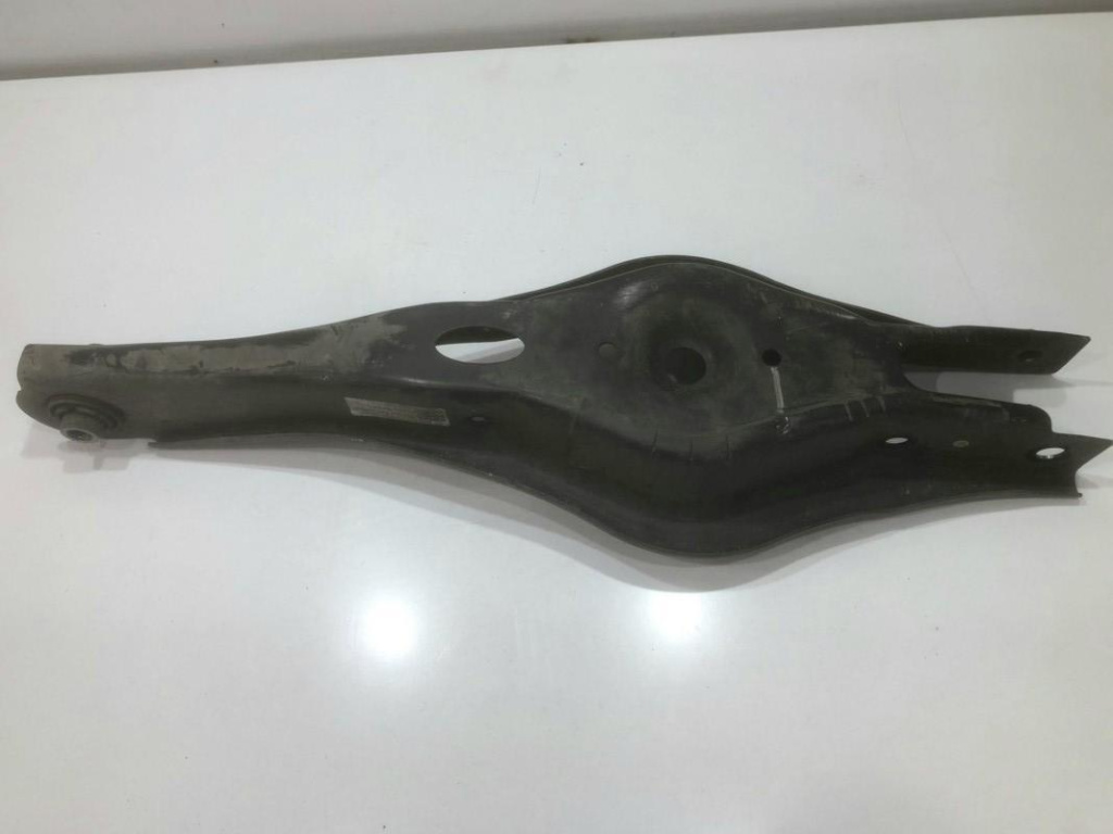 Brat suspensie dreapta spate 55210-G4AA0 2021-2024 Kia Proceed
