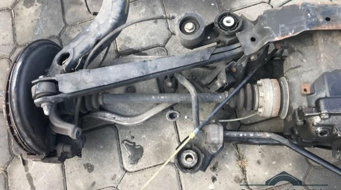 Brat suspensie punte spate dreapta BMW X3 (2004->) [E83]