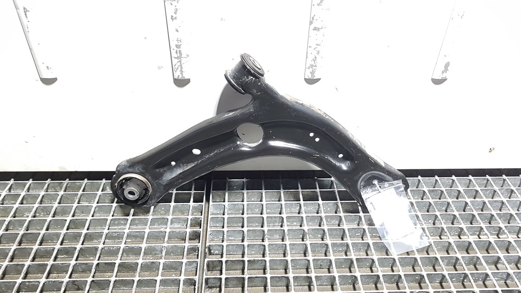 Brat trapez dreapta fata, Vw Passat (3G2) 2.0 tdi, 3Q0407154B (id:393560)
