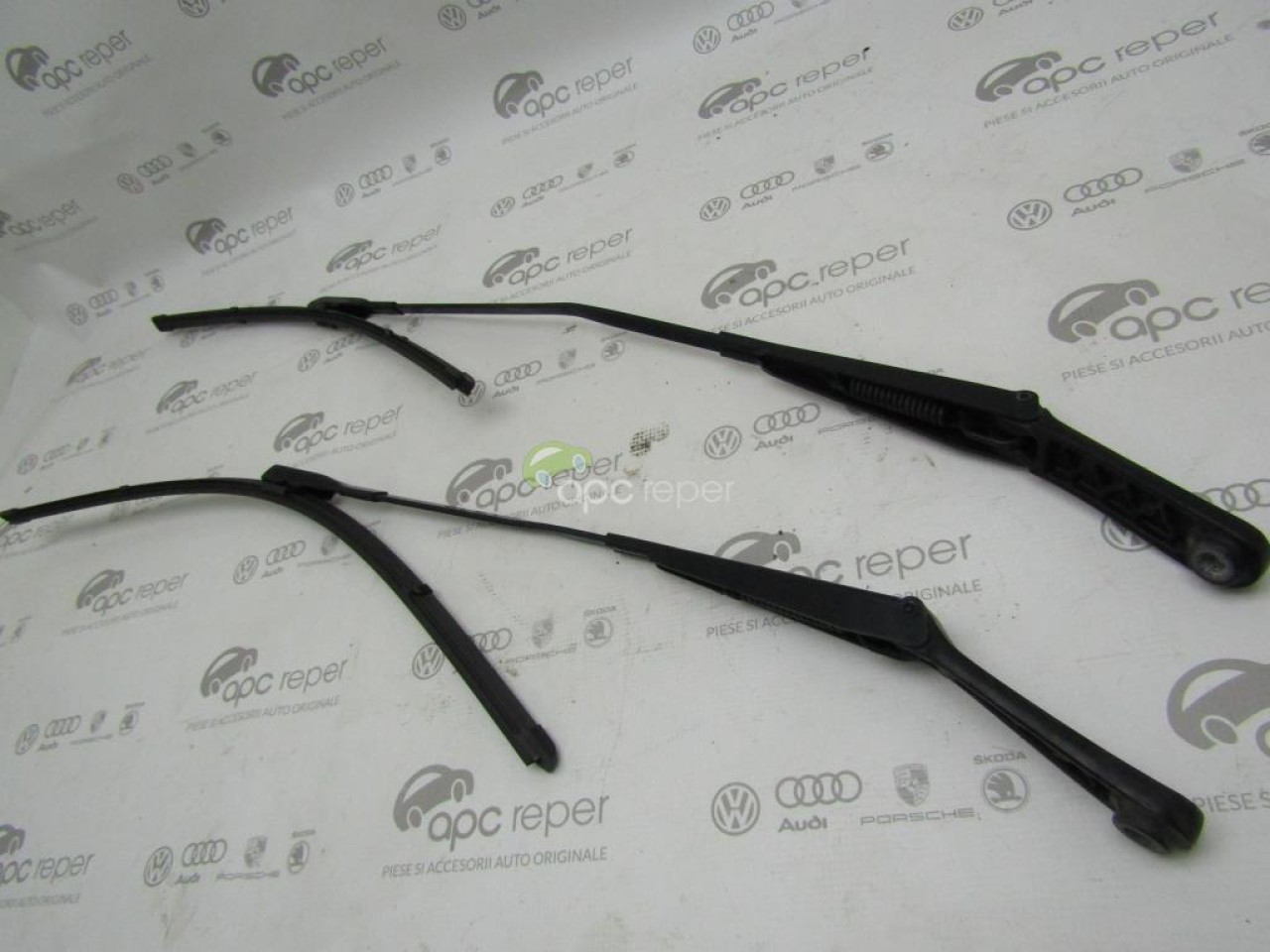 Brate stergatoare Audi A6 4G C7 / A7 4G cod 4G1955407C / 4G1955408C
