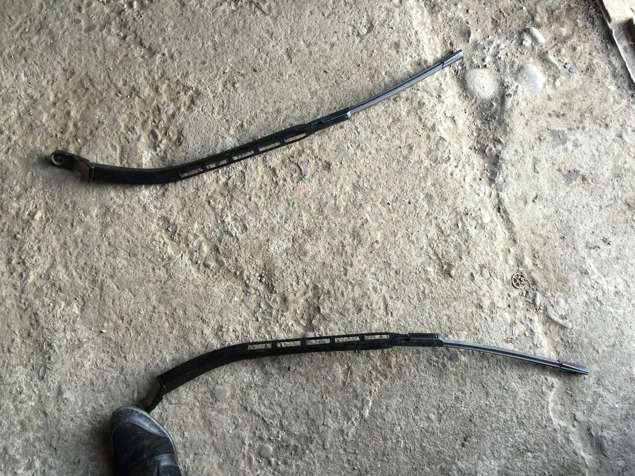 Brate stergatoare Seat Toledo 2005 2006 2007 2008 2009