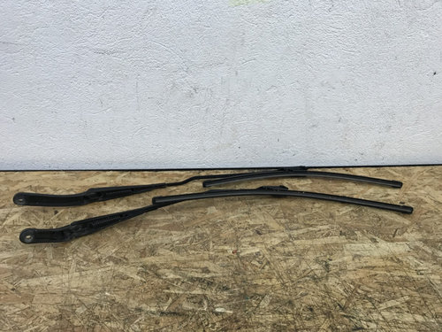 Brate stergator Audi A4 B8 2.0TFSI , 180cp, Manual sedan 2009 (8K1955407)