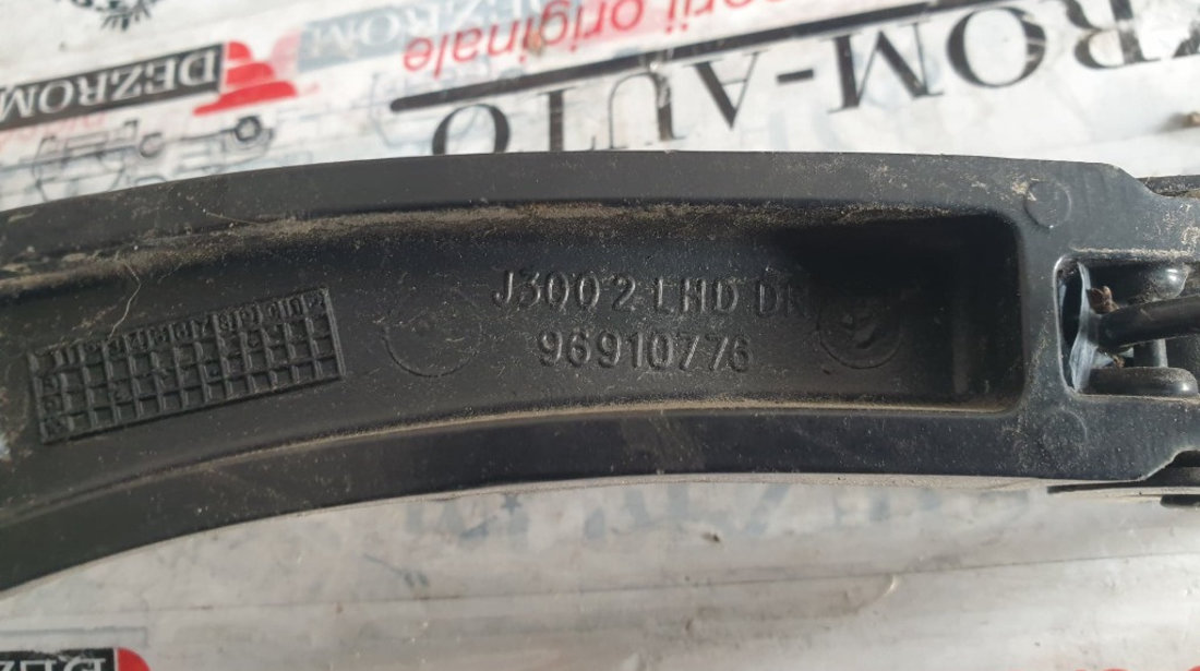 Brate stergator parbriz (stanga / dreapta) Chevrolet Cruze coduri : 96910779 / 96910776