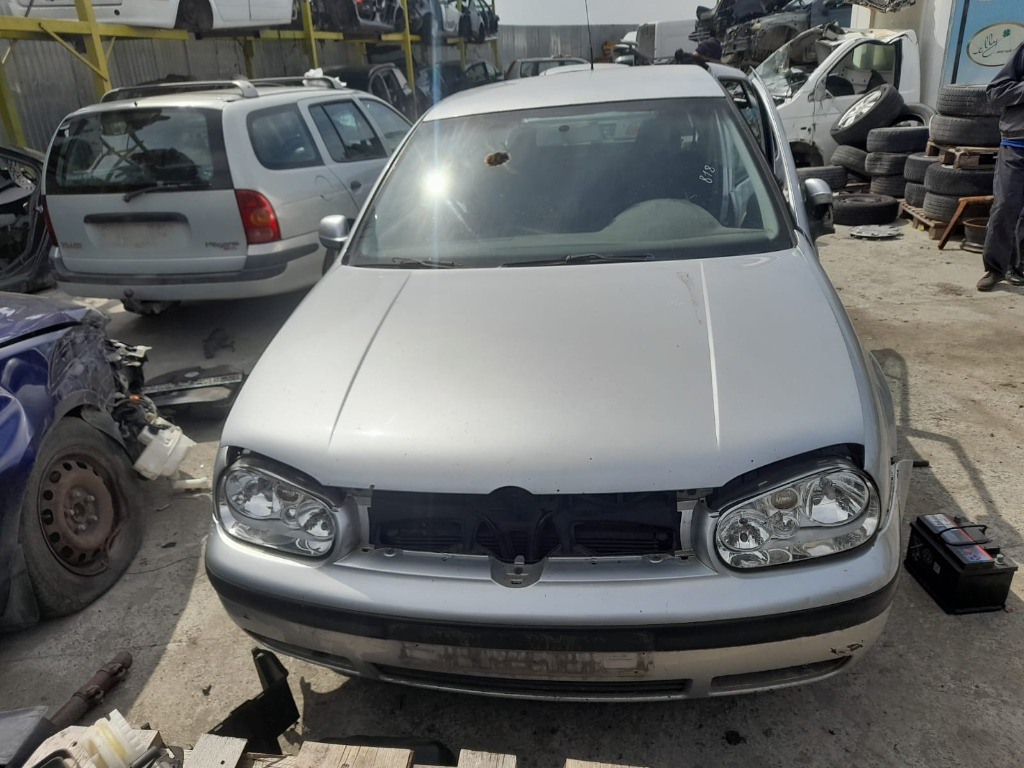 Brate stergator Volkswagen Golf 4 2003 hatchback 1.6 benzina BCB