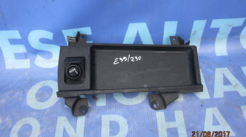 Bricheta BMW E39: 8159694
