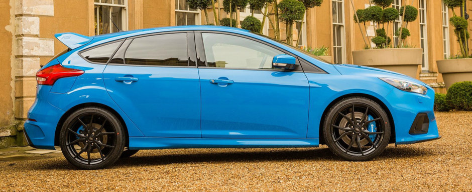 Britanicii si-au facut de cap cu vechiul Focus RS. Au scos 684 de cai din motorul de 2.3 litri Britanicii si-au facut de cap cu vechiul Focus RS. Au scos 684 de cai din motorul de 2.3 litri