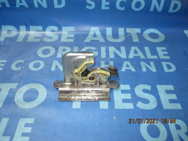 Broasca bancheta Mitsubishi Pajero 2003