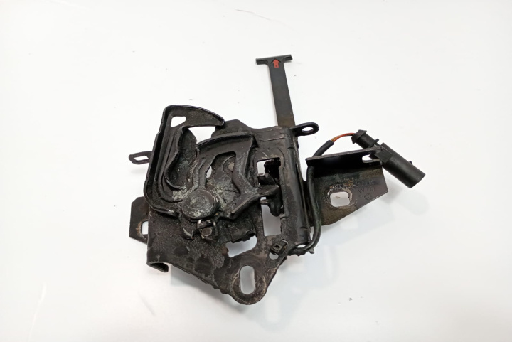 Broasca capota 3B0823508R Volkswagen VW Passat B5 [1996 - 2000]