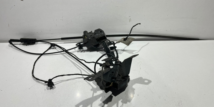 Broasca capota 4h0823509C Audi A8 D4/4H [facelift] [2013 - 2018]