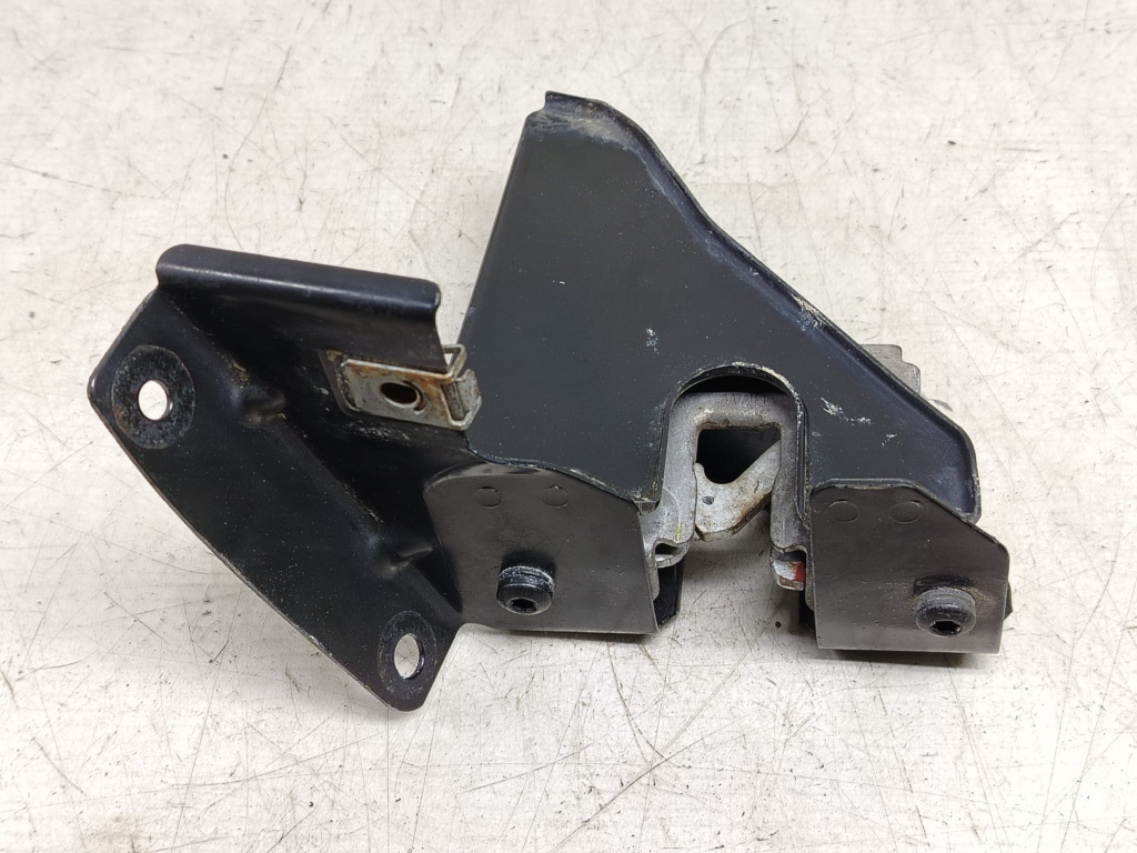 Broasca capota 51647116705 BMW Seria 3 E90/E91/E92/E93 [2004 - 2010]
