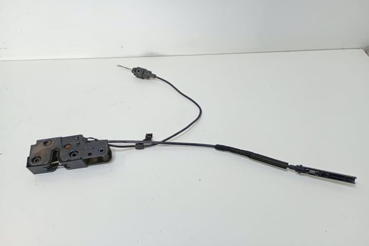 Broasca capota 8K0823509A Audi A4 B8/8K [2007 - 2011]