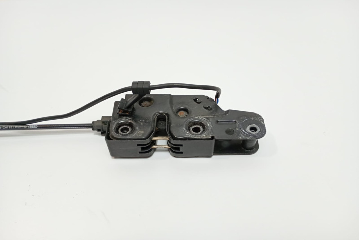 Broasca capota 8K0823509C Audi A4 B7 [2004 - 2008]