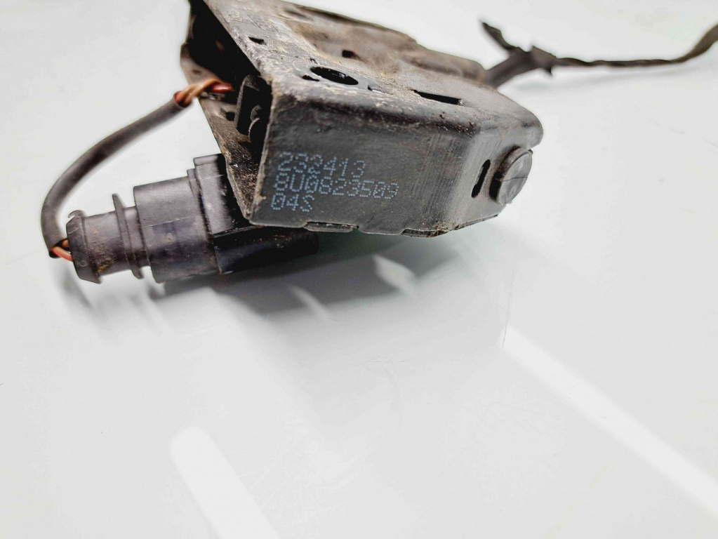 Broasca capota Audi Q3 (8UB) [Fabr 2011-2018] 8U0823509