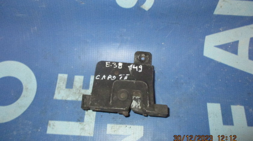 Broasca capota BMW E38 1995