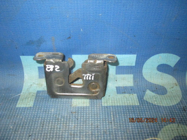 Broasca capota BMW E82; 7115229