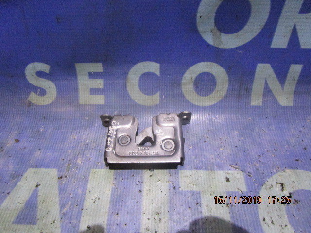 Broasca capota BMW E90 2006;  7115229