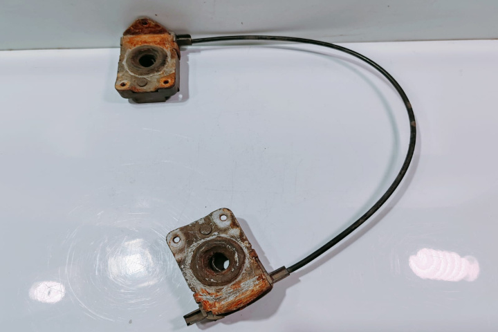 Broasca capota BMW Seria 5 E39 [1995 - 2000]