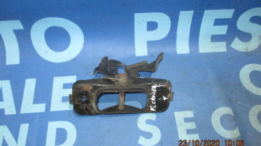 Broasca capota Chrysler PT Cruiser 2004 (siguranta)