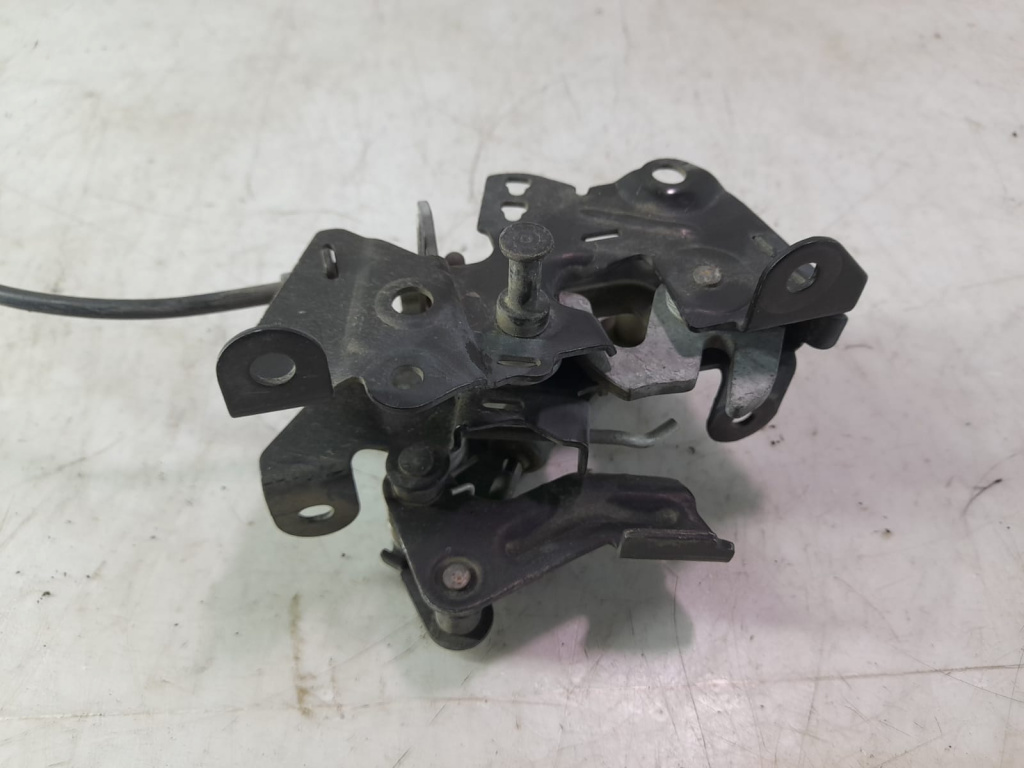 Broasca capota dreapta 718376210 BMW Seria 7 F01/F02 [facelift] [2012 - 2015] 4.4 benzina N63B44B