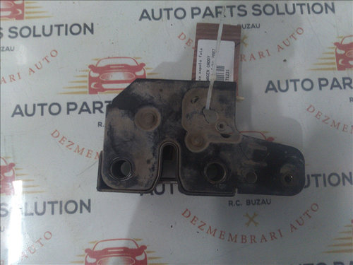 Broasca capota fata VOLKSWAGEN CADDY 2.0SDI an fabr.2007