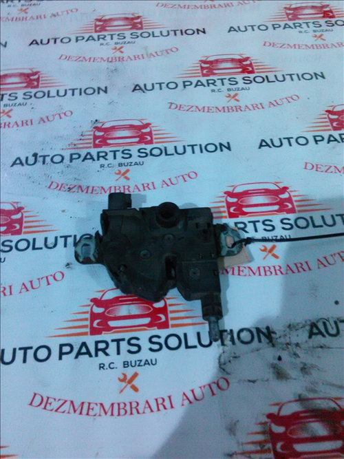 Broasca capota FORD FOCUS 2 1.8 TDCI an fabr. 2007