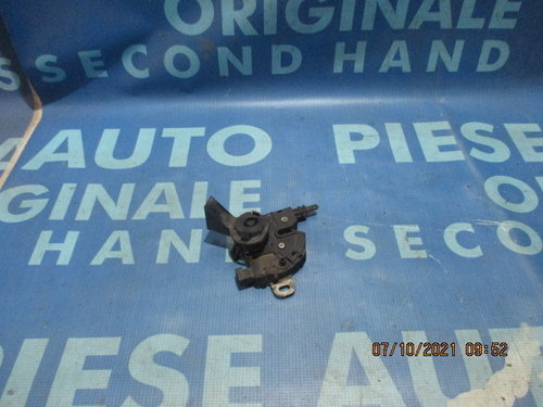Broasca capota Ford Focus