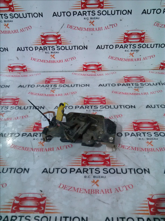 Broasca capota FORD KUGA