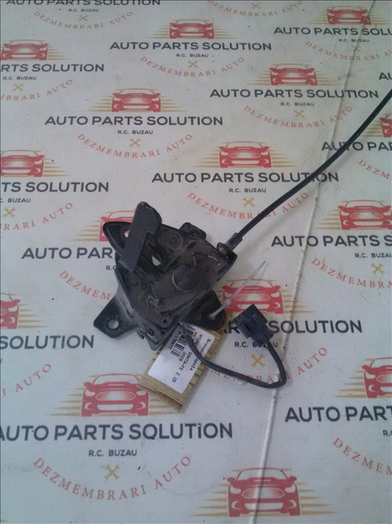 Broasca capota HYUNDAI SANTA-FE 2.2D an fabr. 2009