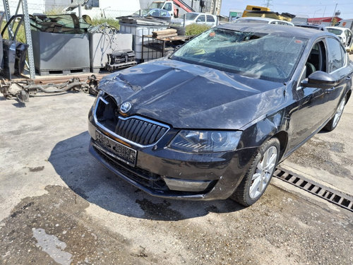 Broasca capota motor 5E0823509B Skoda Octavia III Combi (5E5)