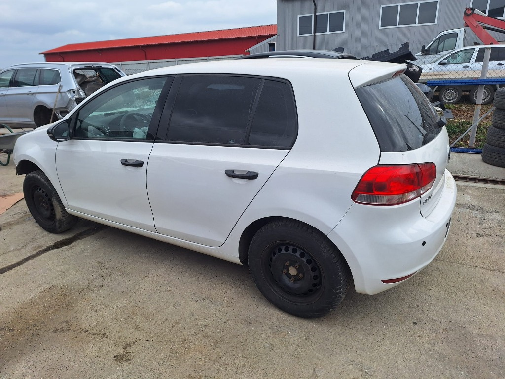 Broasca capota motor 5K1823509A VW Golf VI Variant (AJ5)