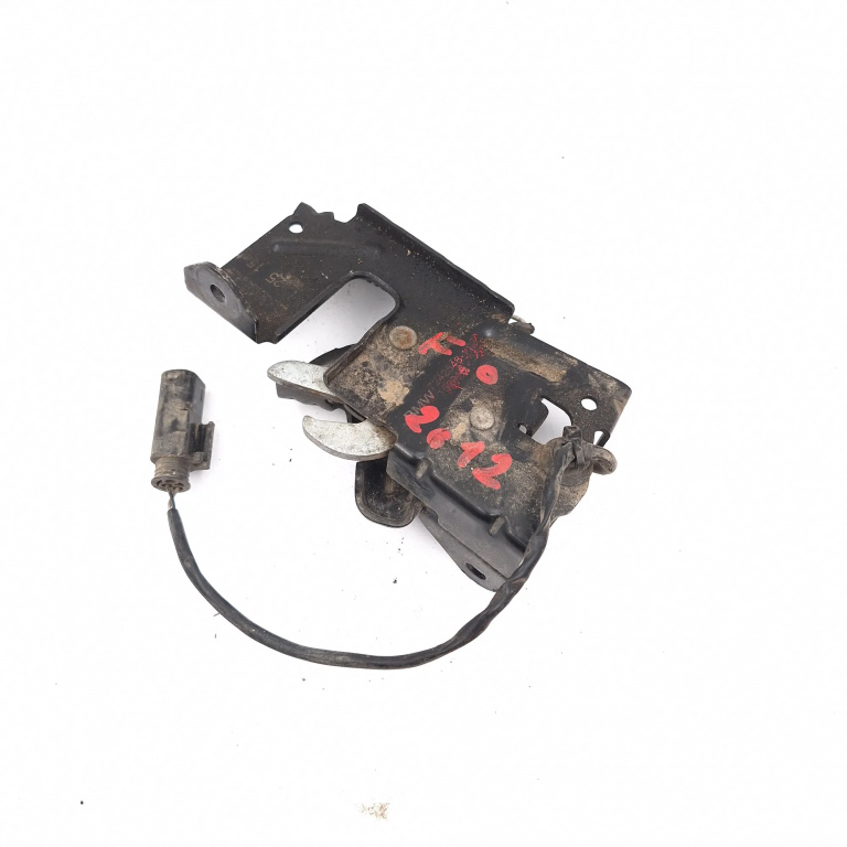 Broasca Capota Motor Bmw 3 - F30, F35, F80, F31 2011-2020 724254811, 7242548, 152915