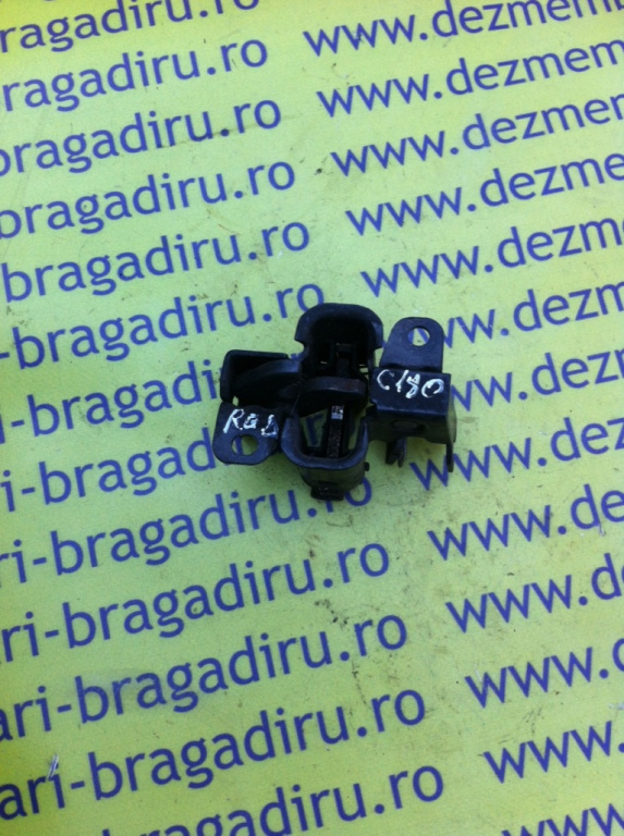 Broasca capota motor Mercedes-Benz C-Class W203 [2000 - 2004] Sedan 4 - usi C 180 AT (130 hp) C180 Avantgarde 2.0