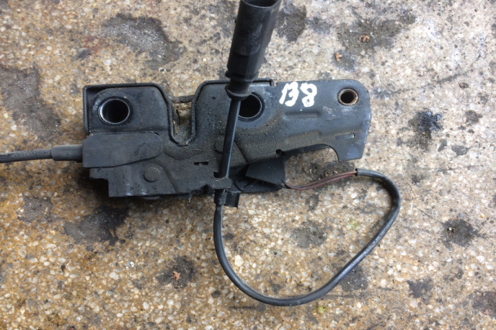 Broasca capota motor Skoda Octavia 2 [2004 - 2008] Combi wagon 5-usi 1.9 TDI MT (105 hp) (1Z5)