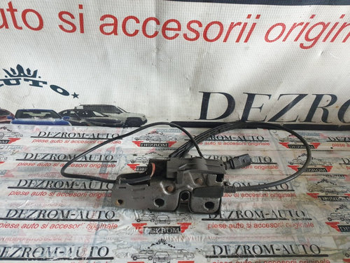 Broasca capota motor VW Passat B7 cod piesa : 3C1823187