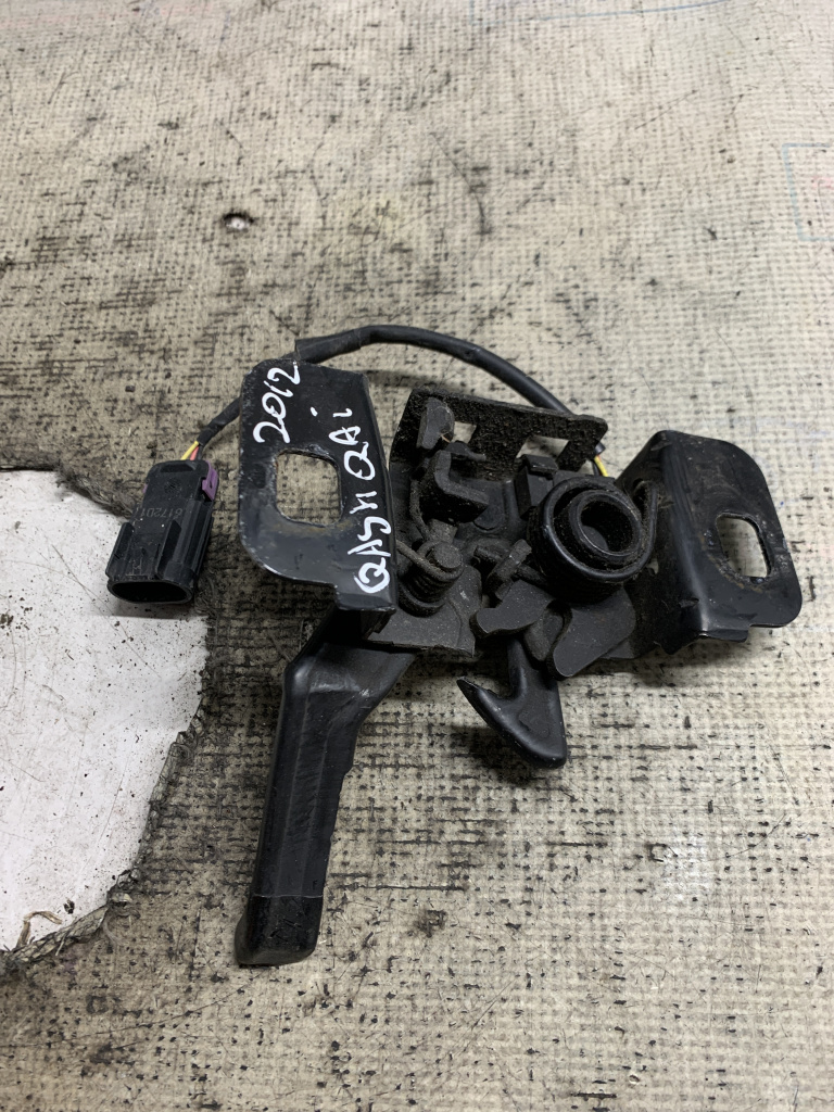 Broasca capota Nissan Qashqai - Motorina 2012, -