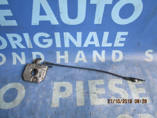 Broasca capota Renault Megane 2003