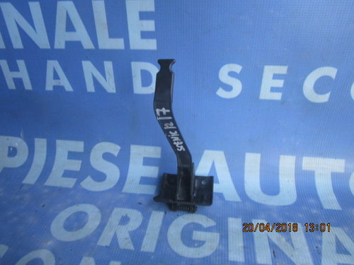 Broasca capota Renault Scenic ; 8200119676 (siguranta)