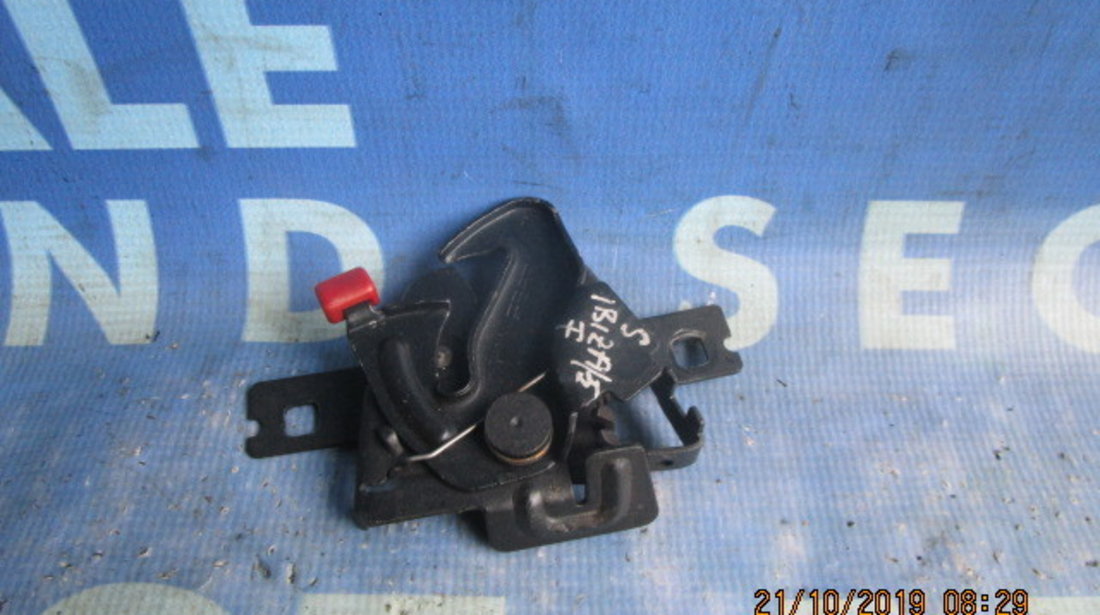 Broasca capota Seat Ibiza 2001; 6K0823503D