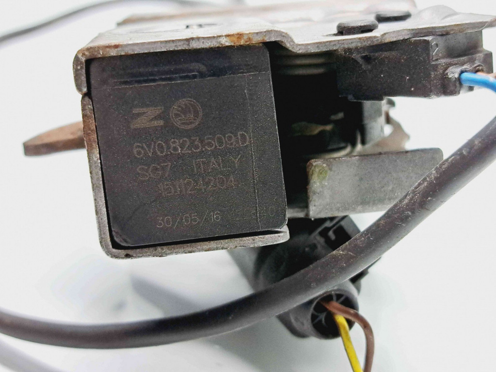 Broasca capota Skoda Fabia 3 (NJ3) [Fabr 2014-2022] 6V0823509D