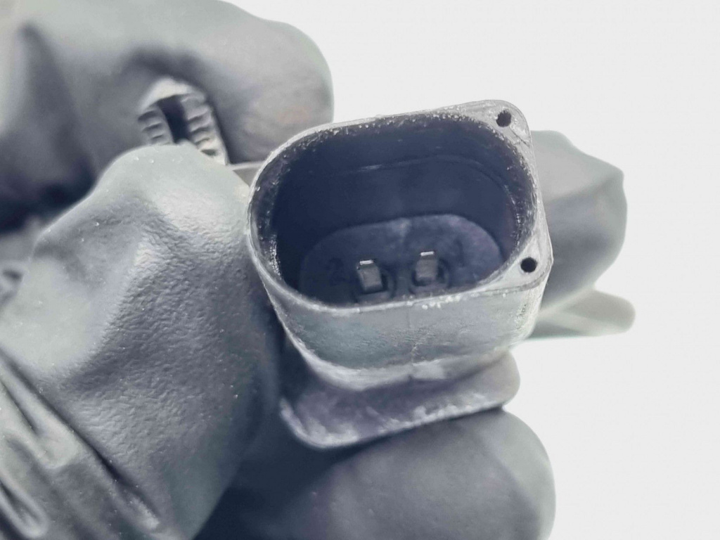 Broasca capota Skoda Yeti (5L) [Fabr 2009-2020] 5L0823509A