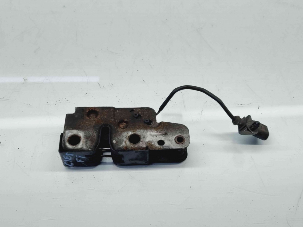 Broasca capota Skoda Yeti (5L) [Fabr 2009-2020] 5L0823509A