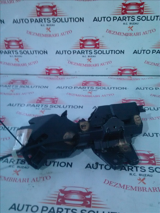 Broasca capota spate ( 2 buc ) BMW E60