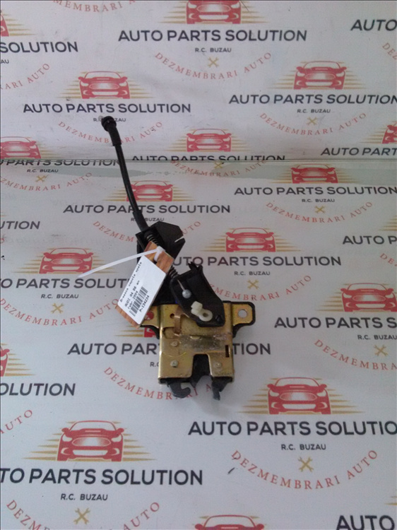 Broasca capota spate AUDI A4 B6 an fabr.2004