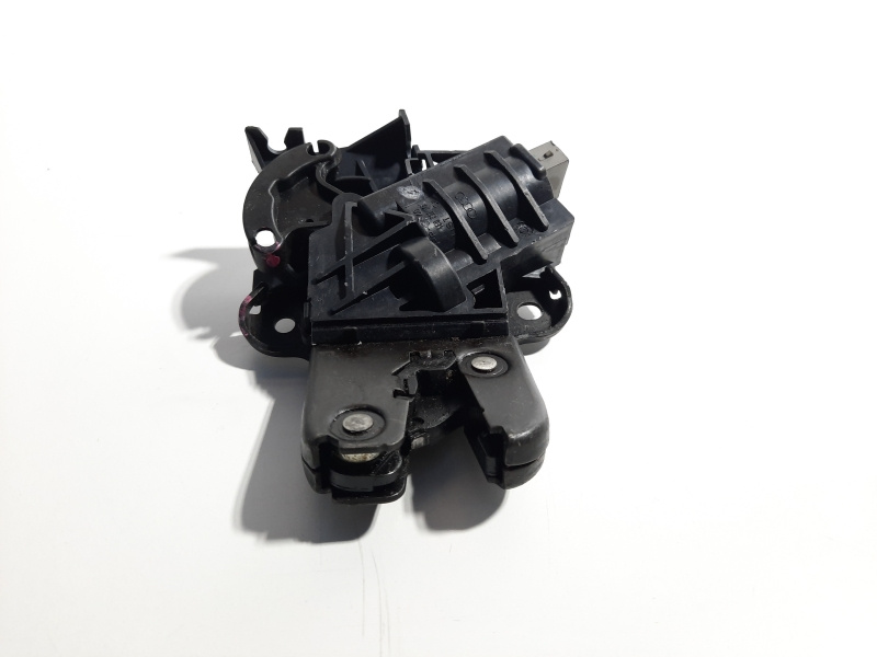 Broasca capota spate, cod 4F5827505B, Vw Passat (3C2) id:280057