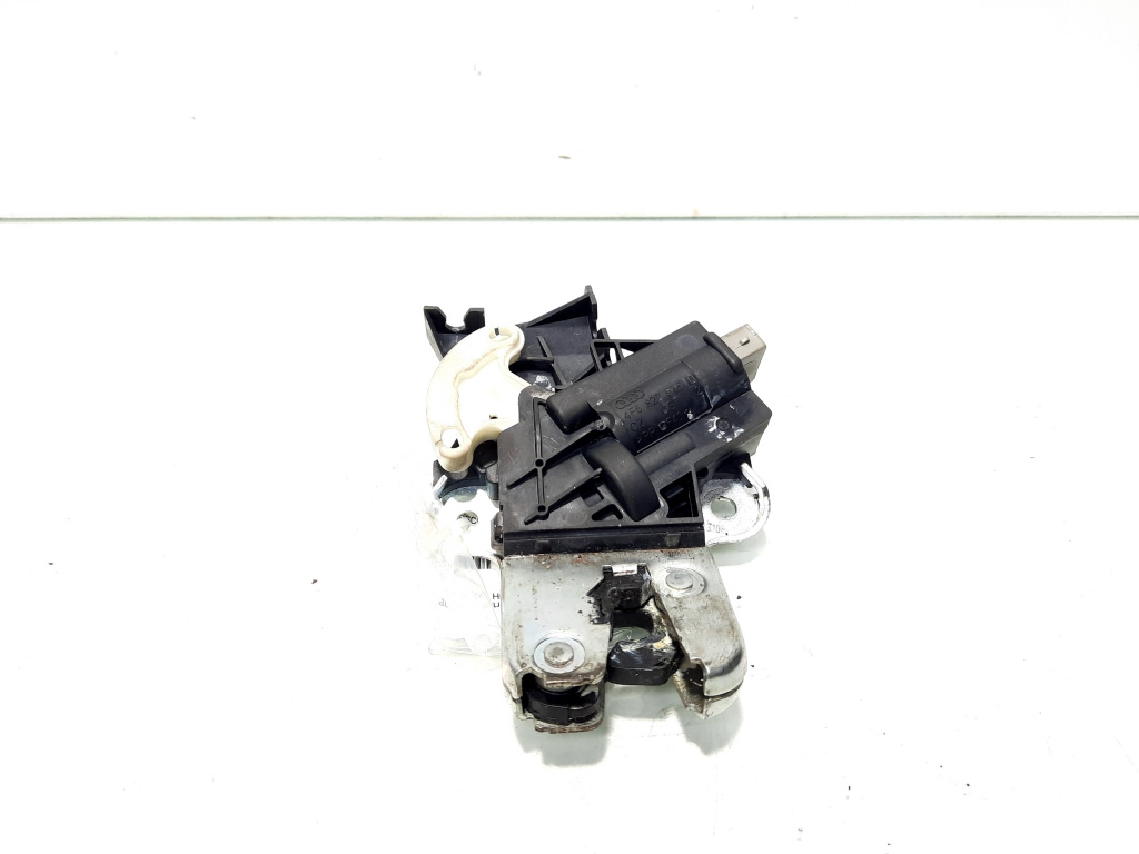 Broasca capota spate, cod 4F5827505D, Audi A4 (8EC, B7) (id:543333)