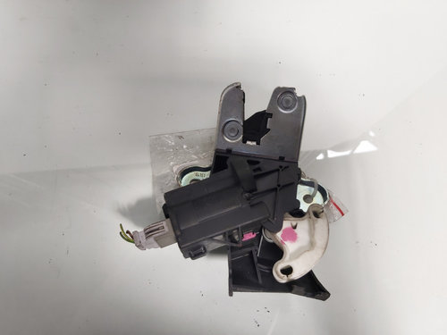 Broasca capota spate, cod 4F5827505D, Audi A4 (8K2, B8) (id:583995)