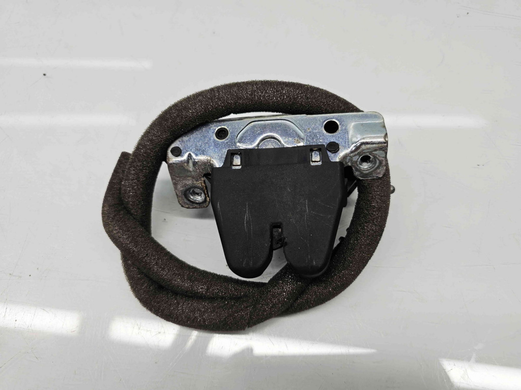 Broasca capota spate Mercedes Clasa E (W212) AMG [Fabr 2009-2016] A2047500185