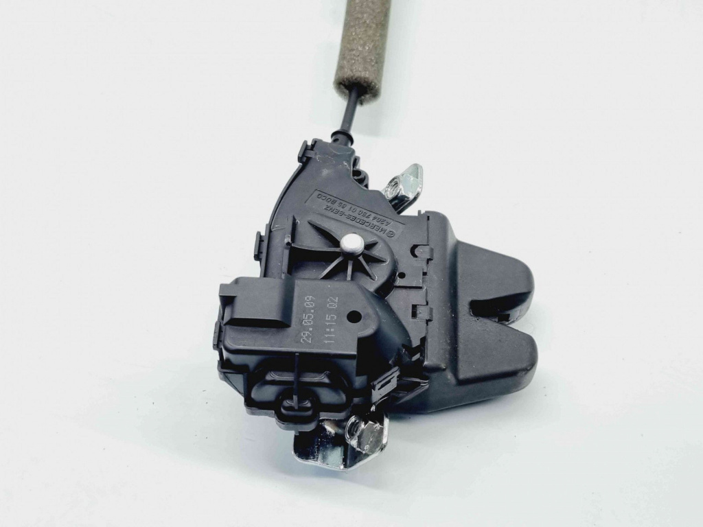 Broasca capota spate Mercedes Clasa E (W212) AMG [Fabr 2009-2016] A2047500185
