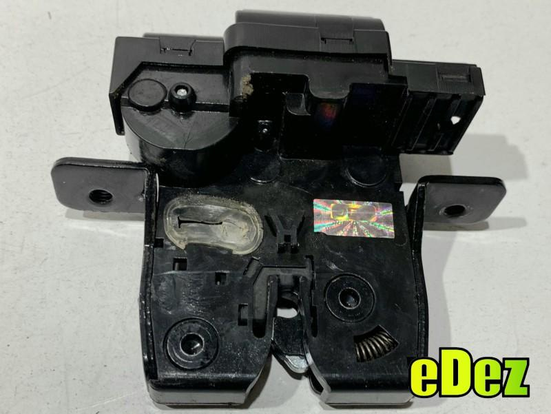Broasca capota spate Nissan Qashqai plus