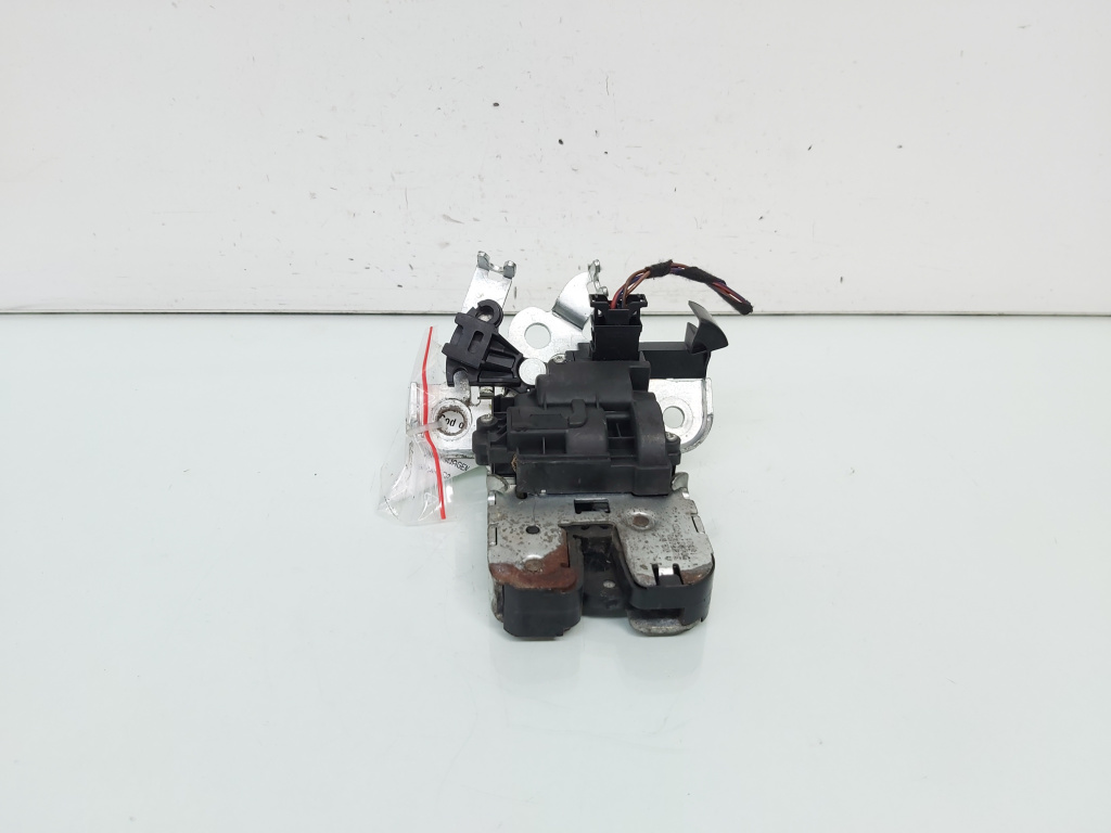 Broasca capota spate, VW Jetta 4 (6Z) (id:661351)